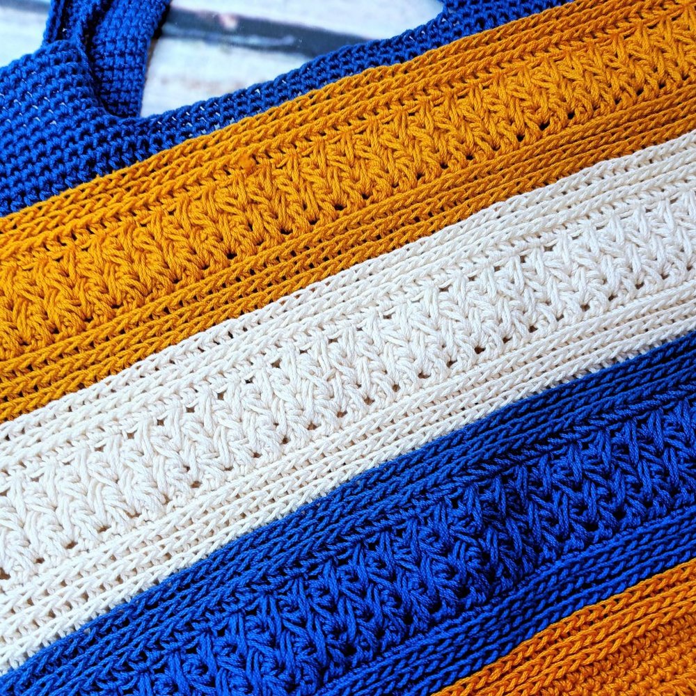 Duncan Street Designs On Trend Crocheted Slouchy Market Bag - Picture 6 of 6